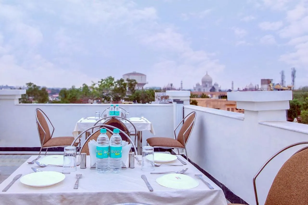 ***  Hotel Agra Hotel Kamla Palace India